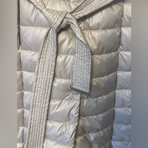 Kenneth Cole - Picture 3 of 7